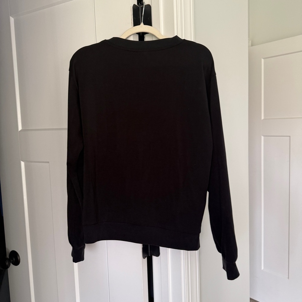 Athleta Willow V Neck Sweatshirt Black Long Sleeve - Picture 5 of 5